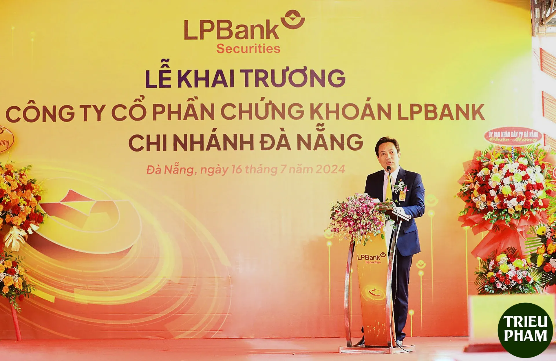 bao gia chup anh su kien cong ty tai Da Nang