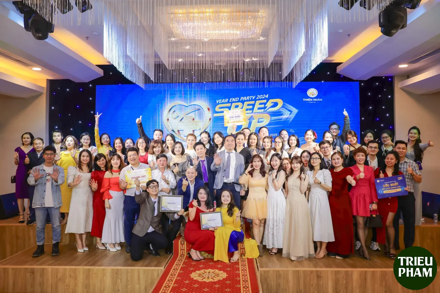 Triều Phạm 6369