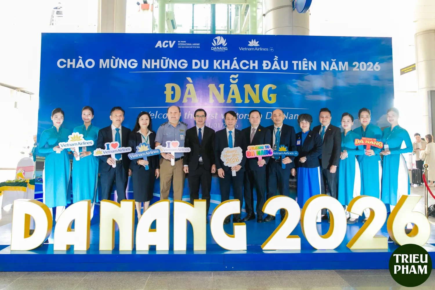 Chup anh Tet thuong hieu 2026 2