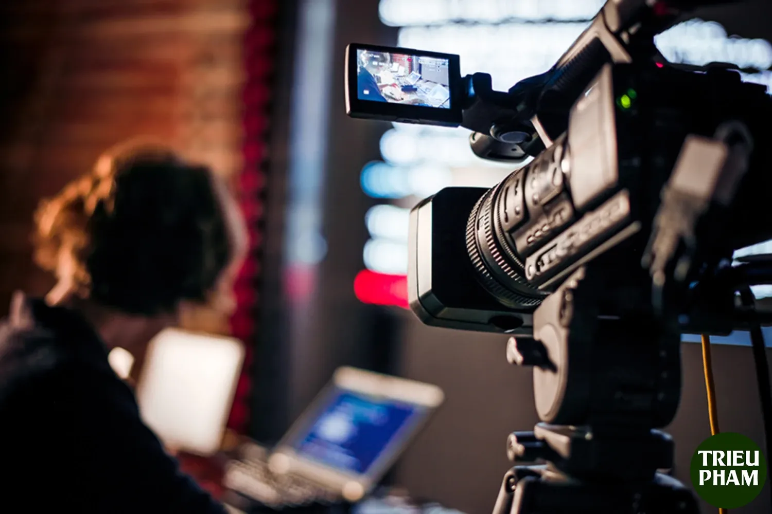 Video doanh nghiep 11